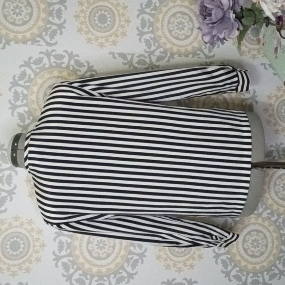Vintage Russ Petites blue white stripes long sleeve light weight blouse small - Picture 2 of 7